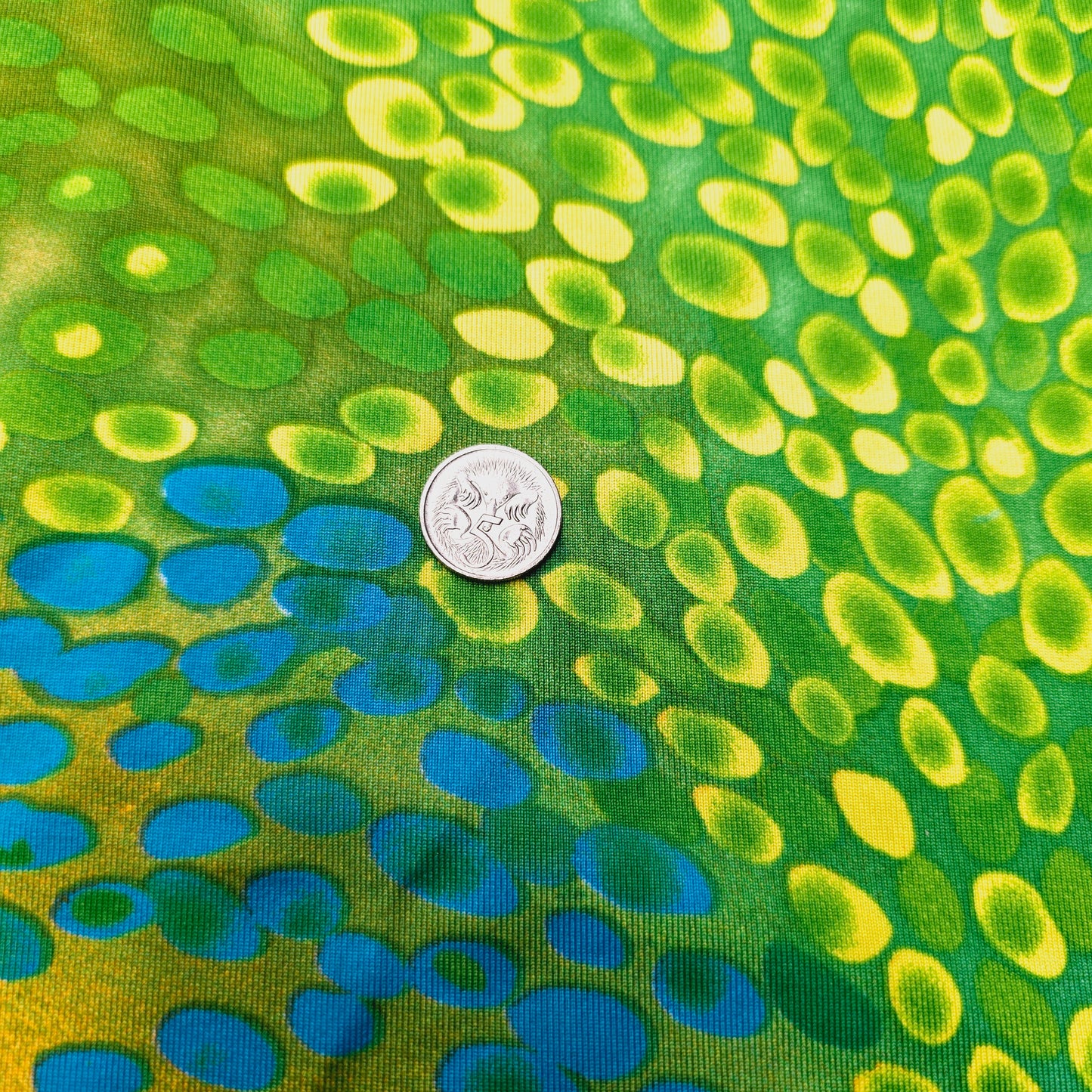 Abstract droplet design jersey 2mtrs