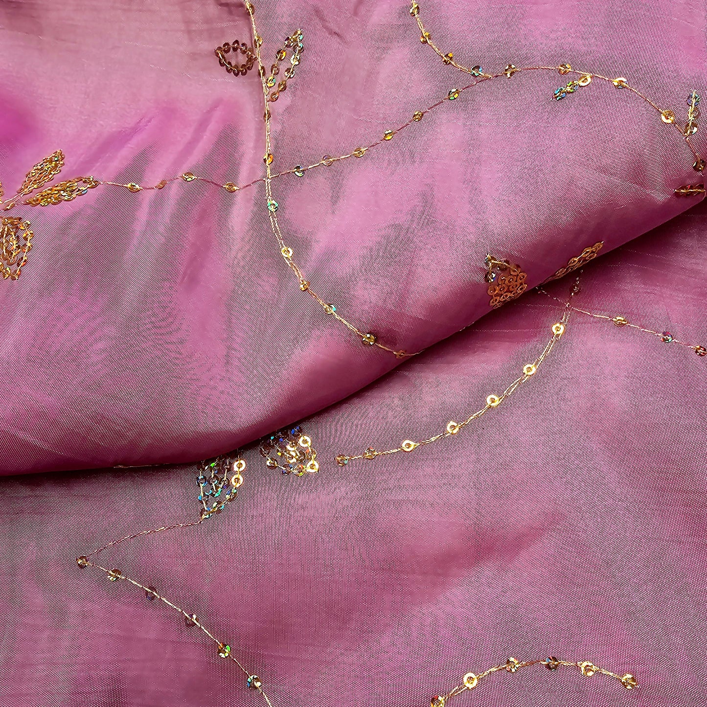 Mauve embellished taffetta fabric -1.90mtrs