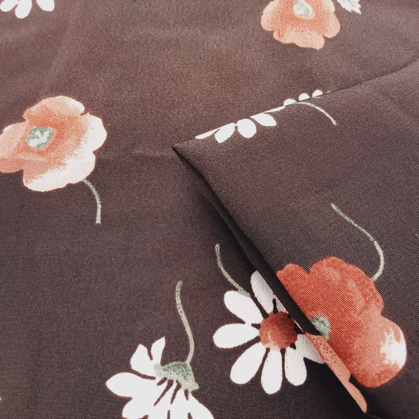 Floral printed crepe woven fabric - 1.82mtrs