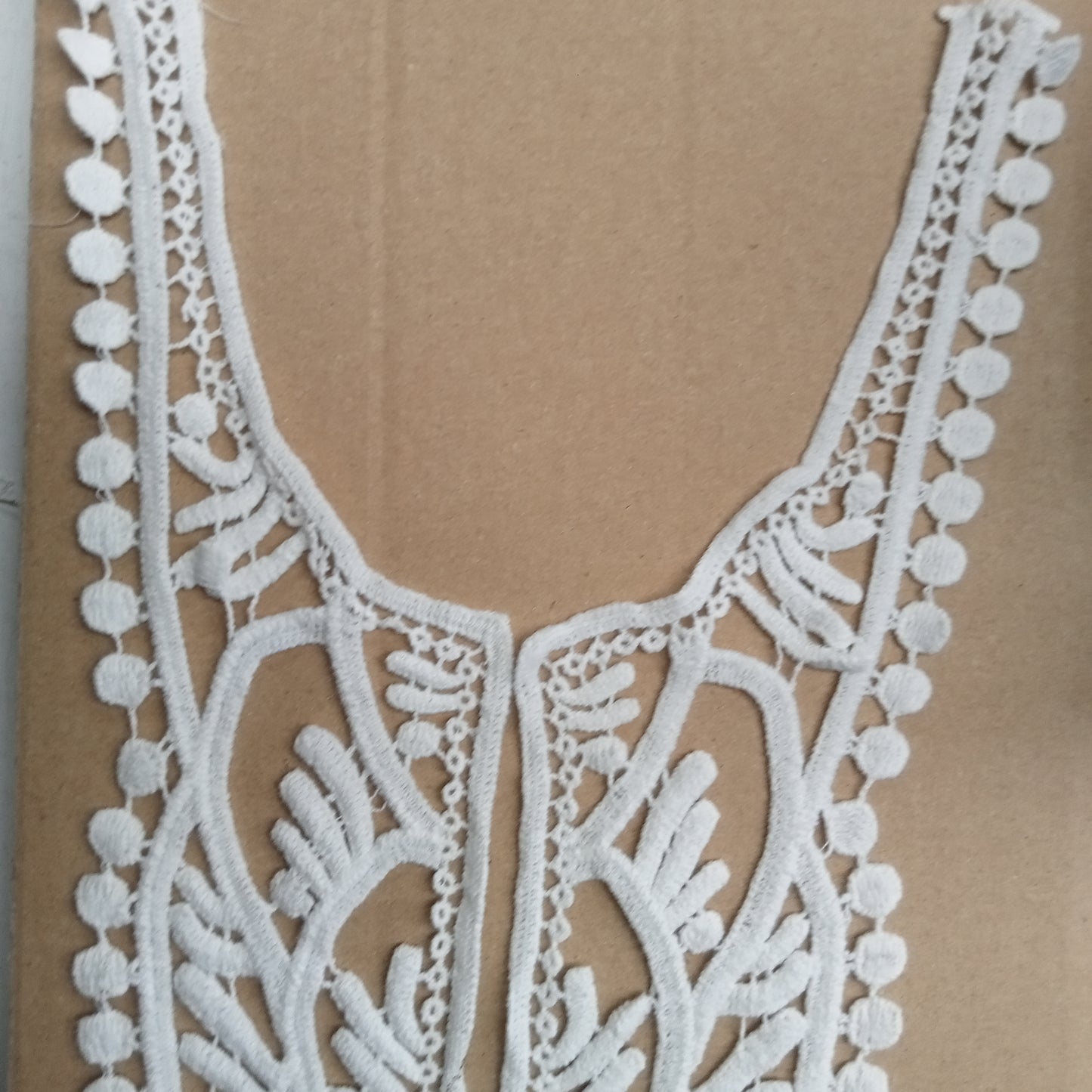 Lace cotton yoke trim - white