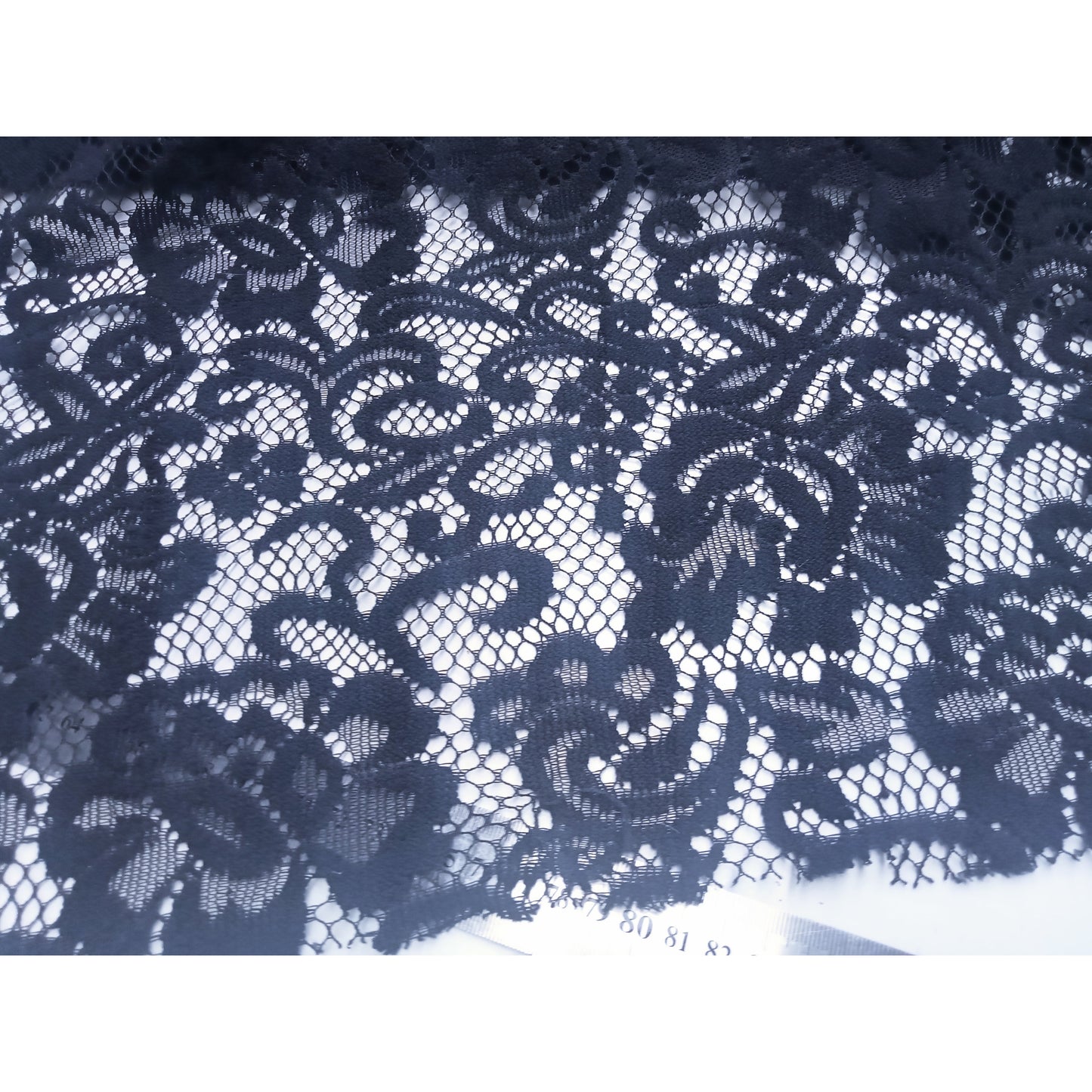 Sophia floral lace -black