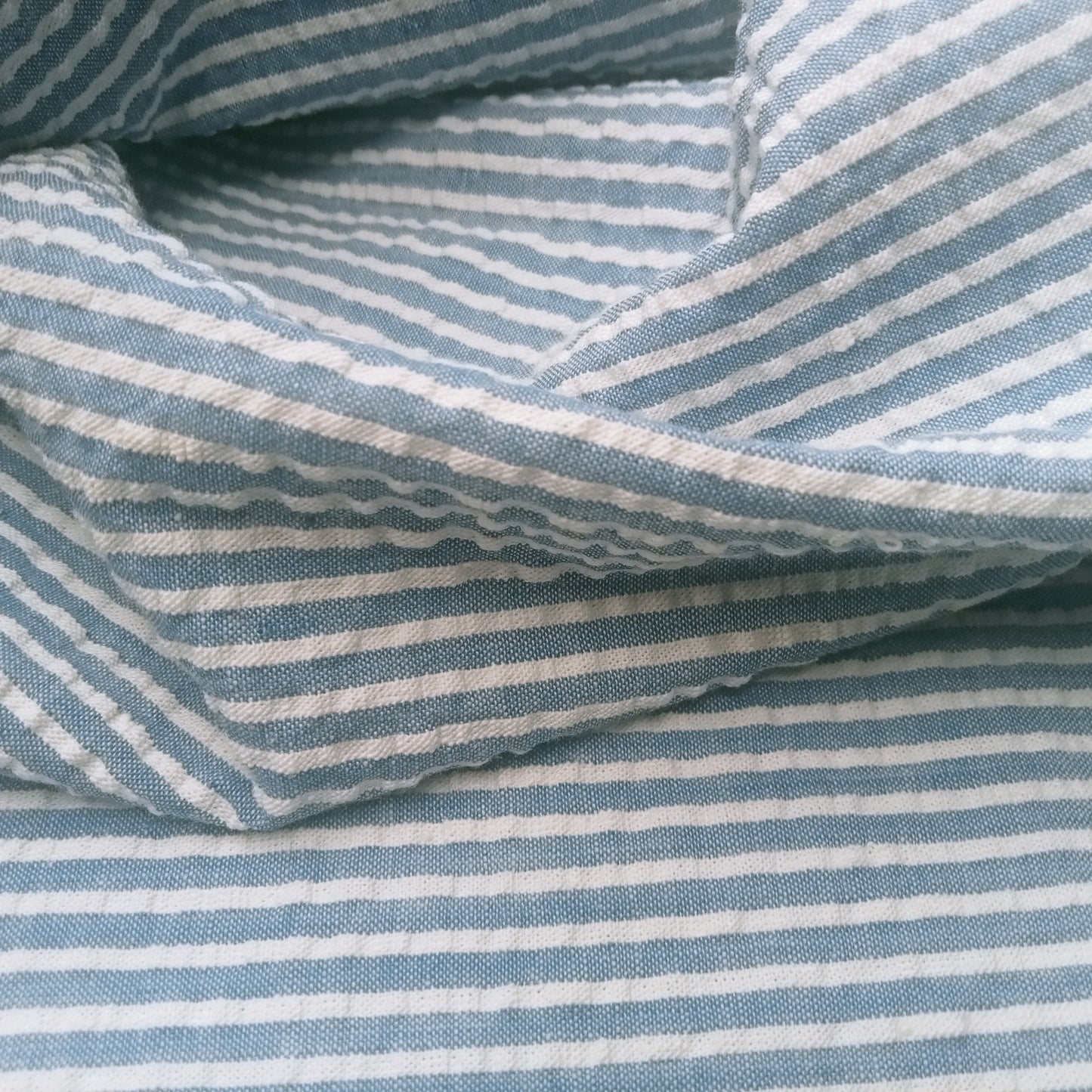 Striped seersucker stripe woven fabric - sold by 1/2mtr