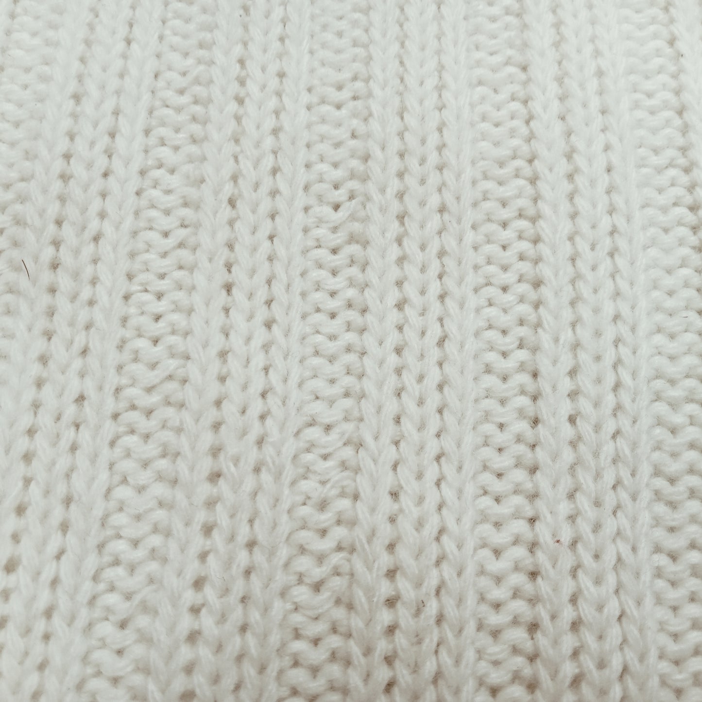 Butter cream - ribbed chunky knit - sold by 2.50mtrs