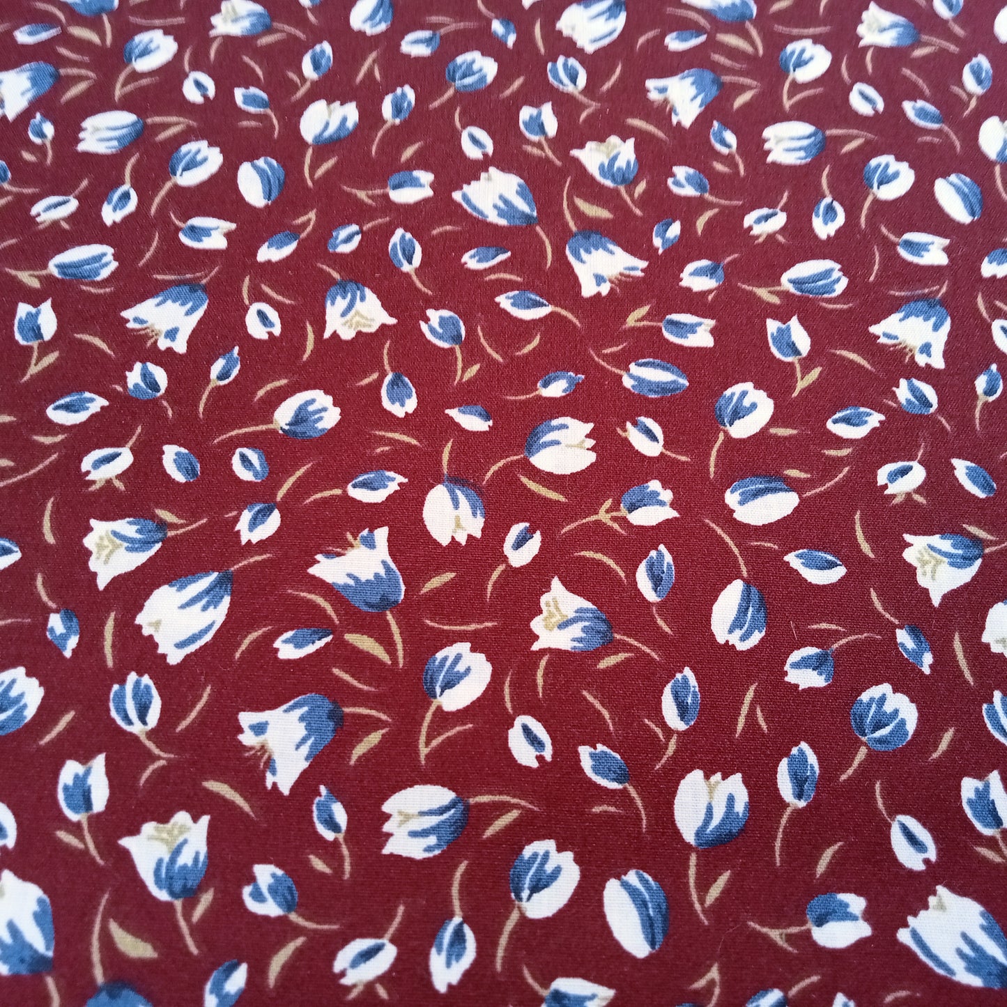 Tulip woven fabric - sold by 1/2mtr