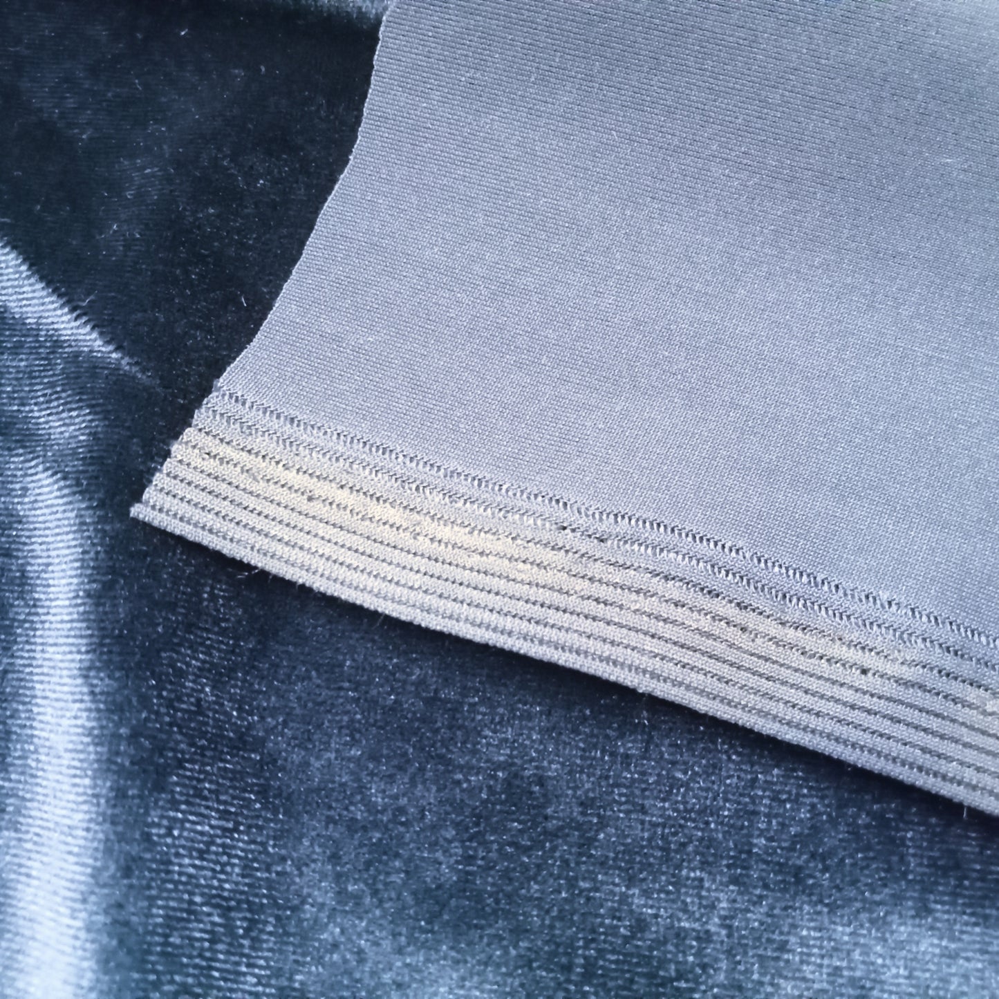 2 way stretch velvet - sold by 1/2mtr