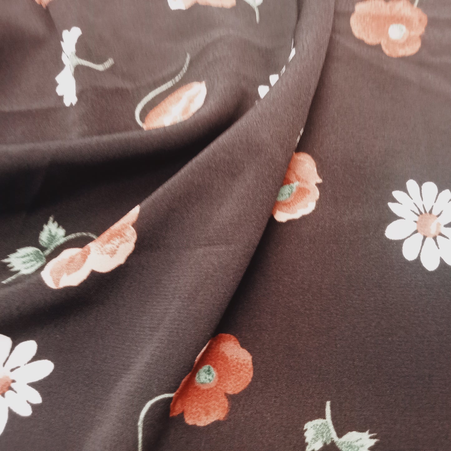 Floral printed crepe woven fabric - 1.82mtrs