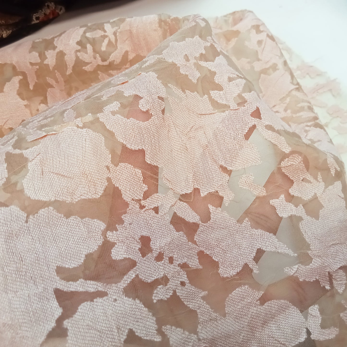 Burnout floral design woven fabric - 2mtrs