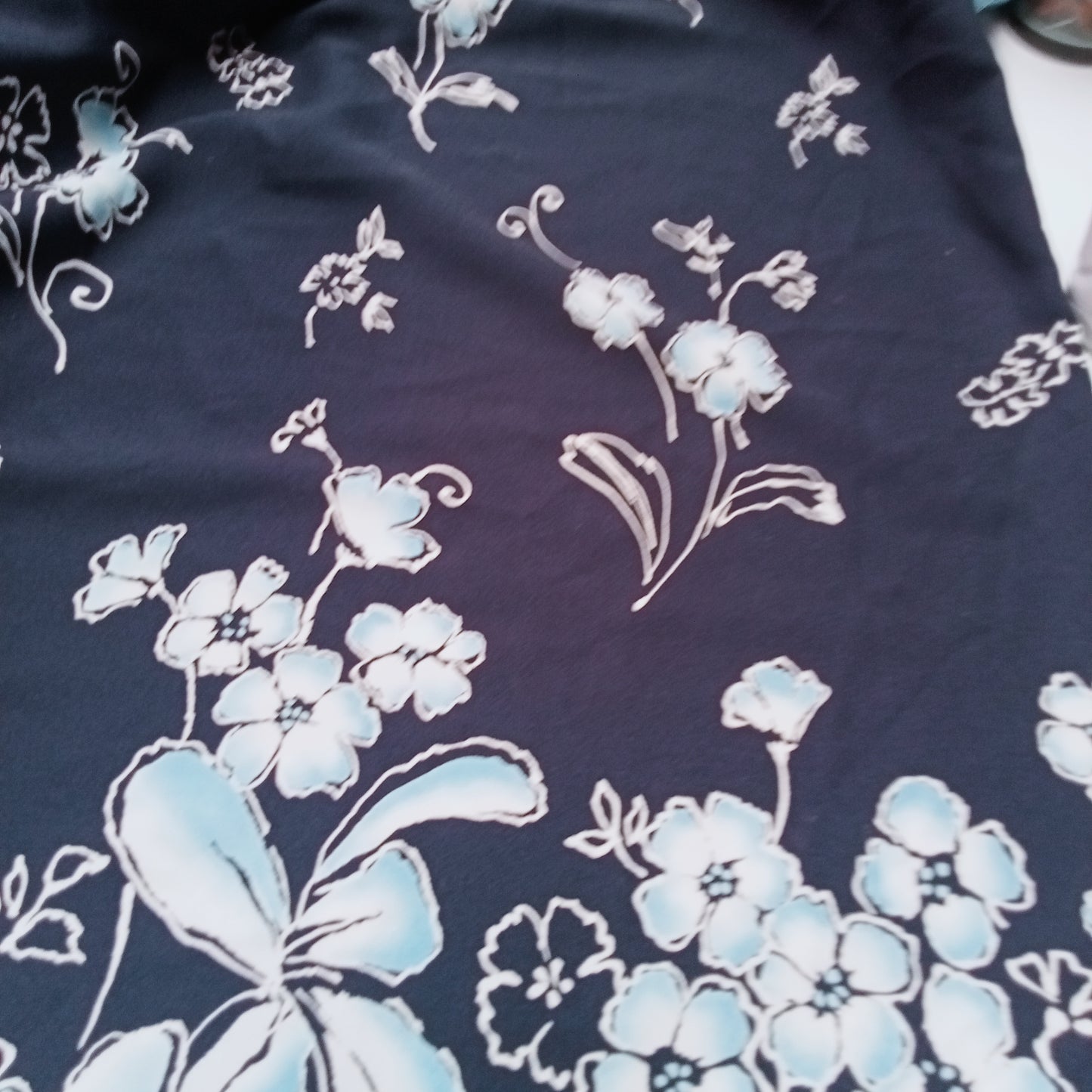 Large Floral printed crepe fabric - 2.00mtrs