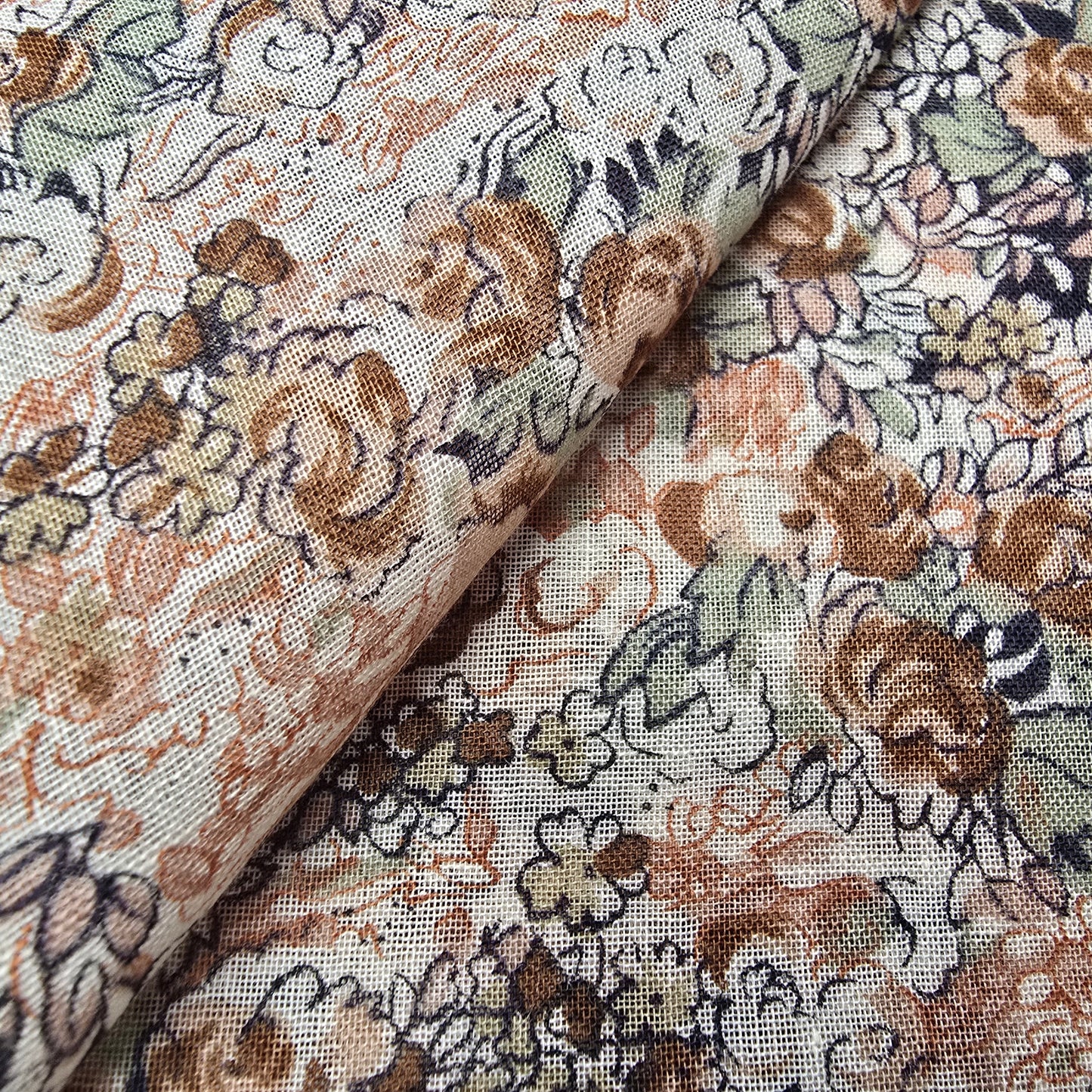Hodges floral printed fabric 1.50mtrs