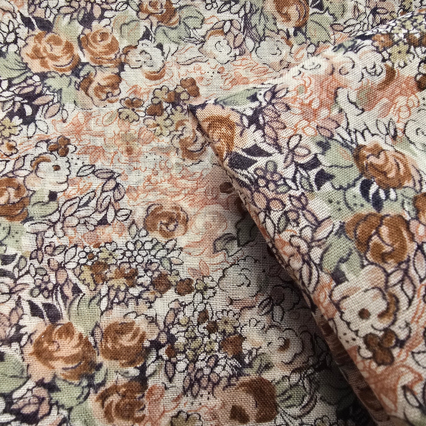 Hodges floral printed fabric 1.50mtrs