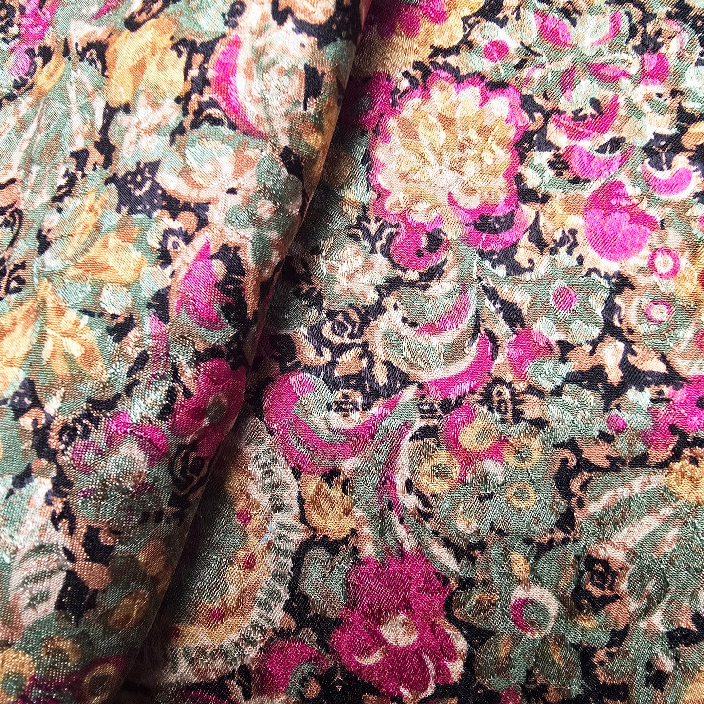 Rich tapestry of flowers - 1.90mtrs
