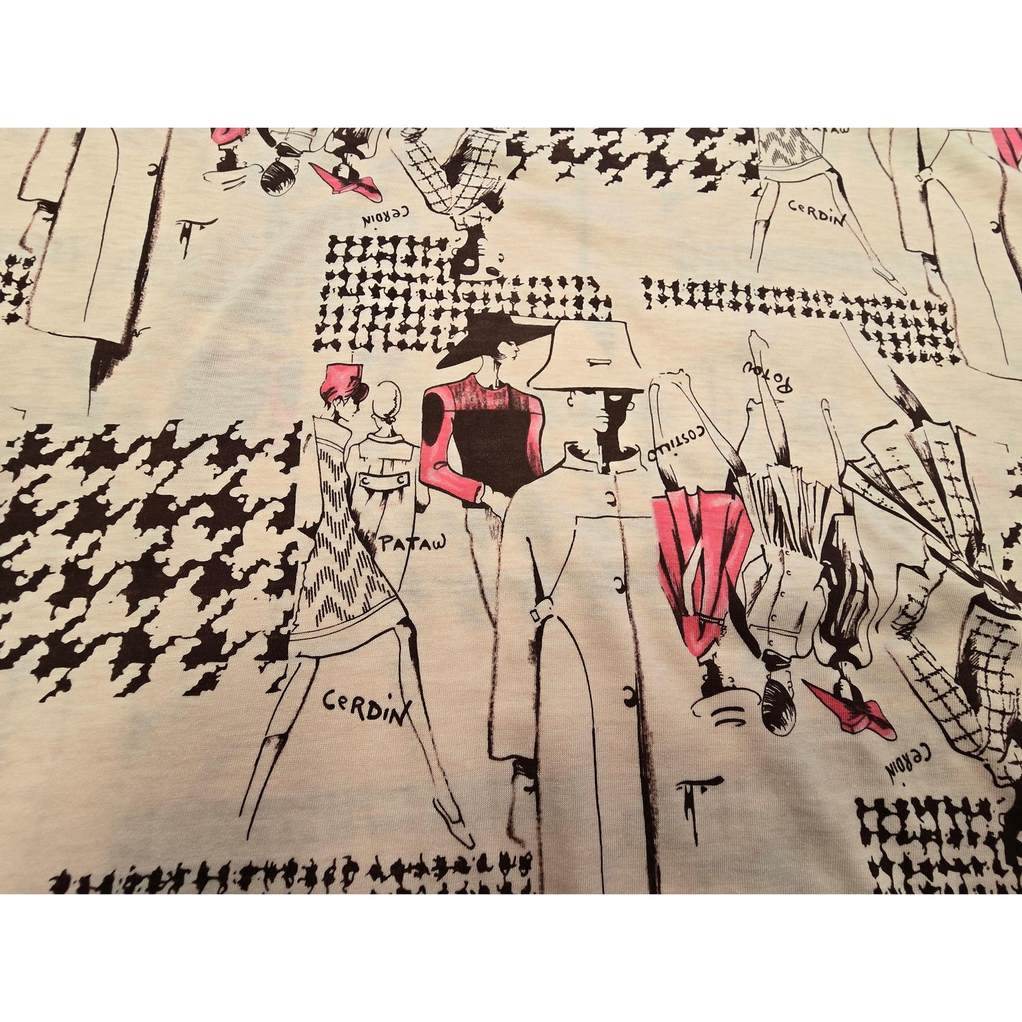 Vintage inpired textile tribute print - 1.50mtrs