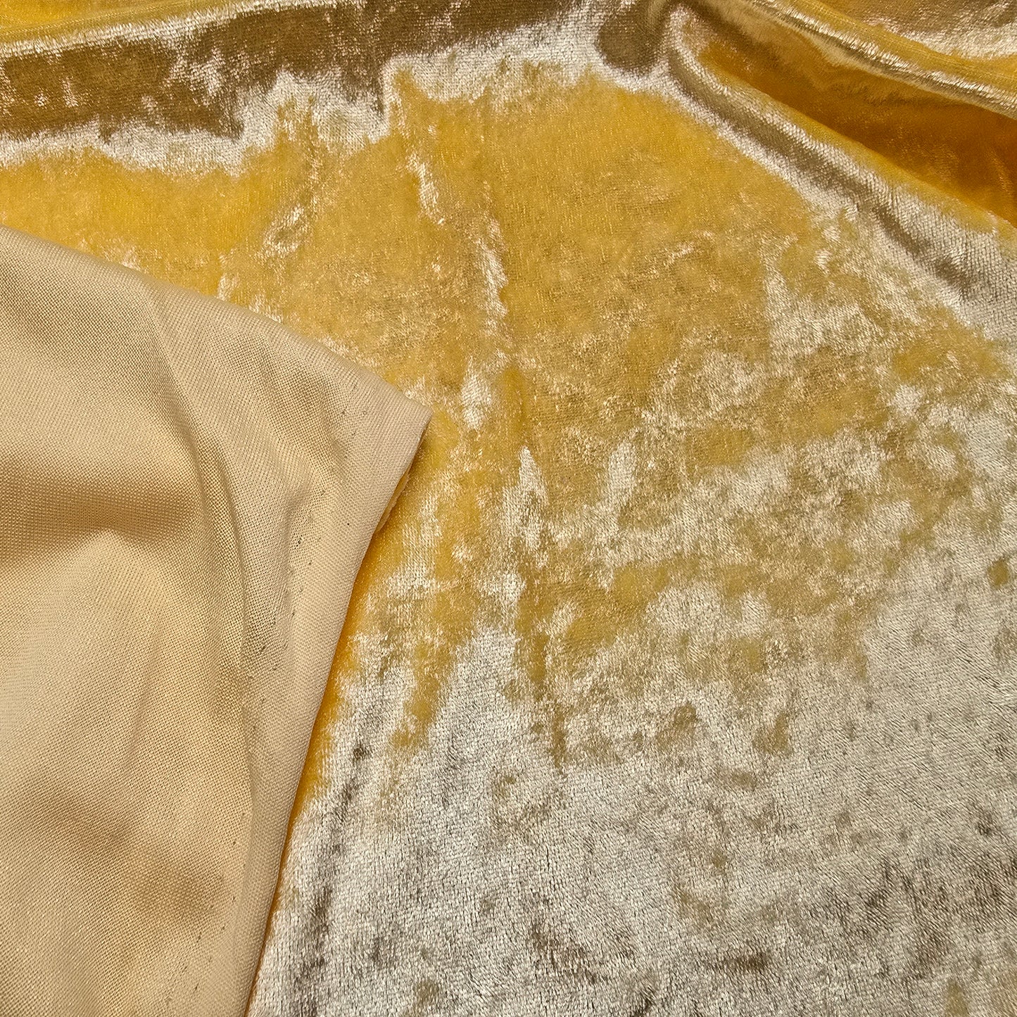 Lemon yellow panne velvet -1.20mtrs