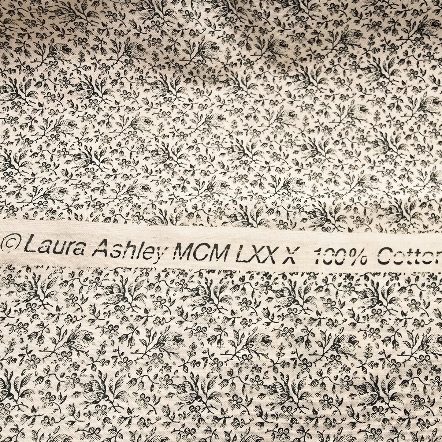 Laura Ashley fliral printed cotton -1.20mtrs