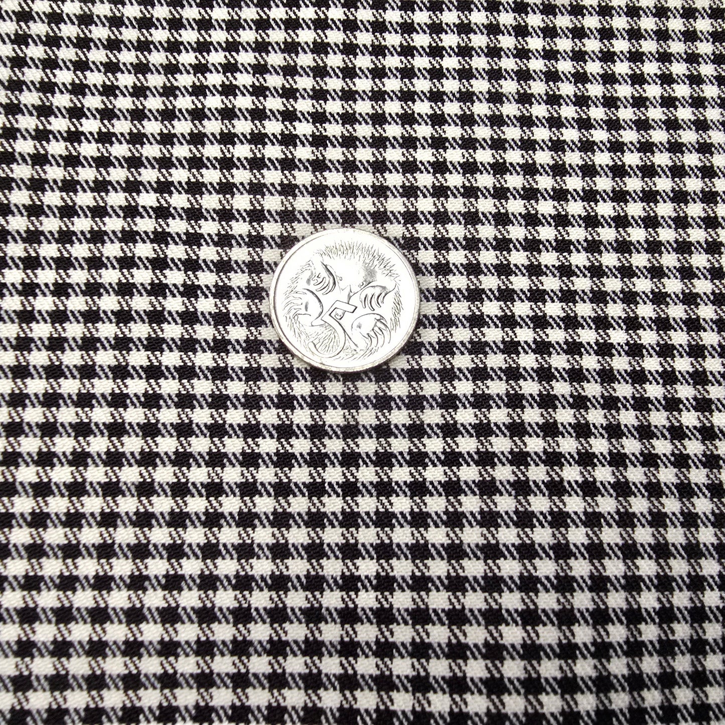 Houndstooth bengaline woven fabric - sold by 1/2mtr