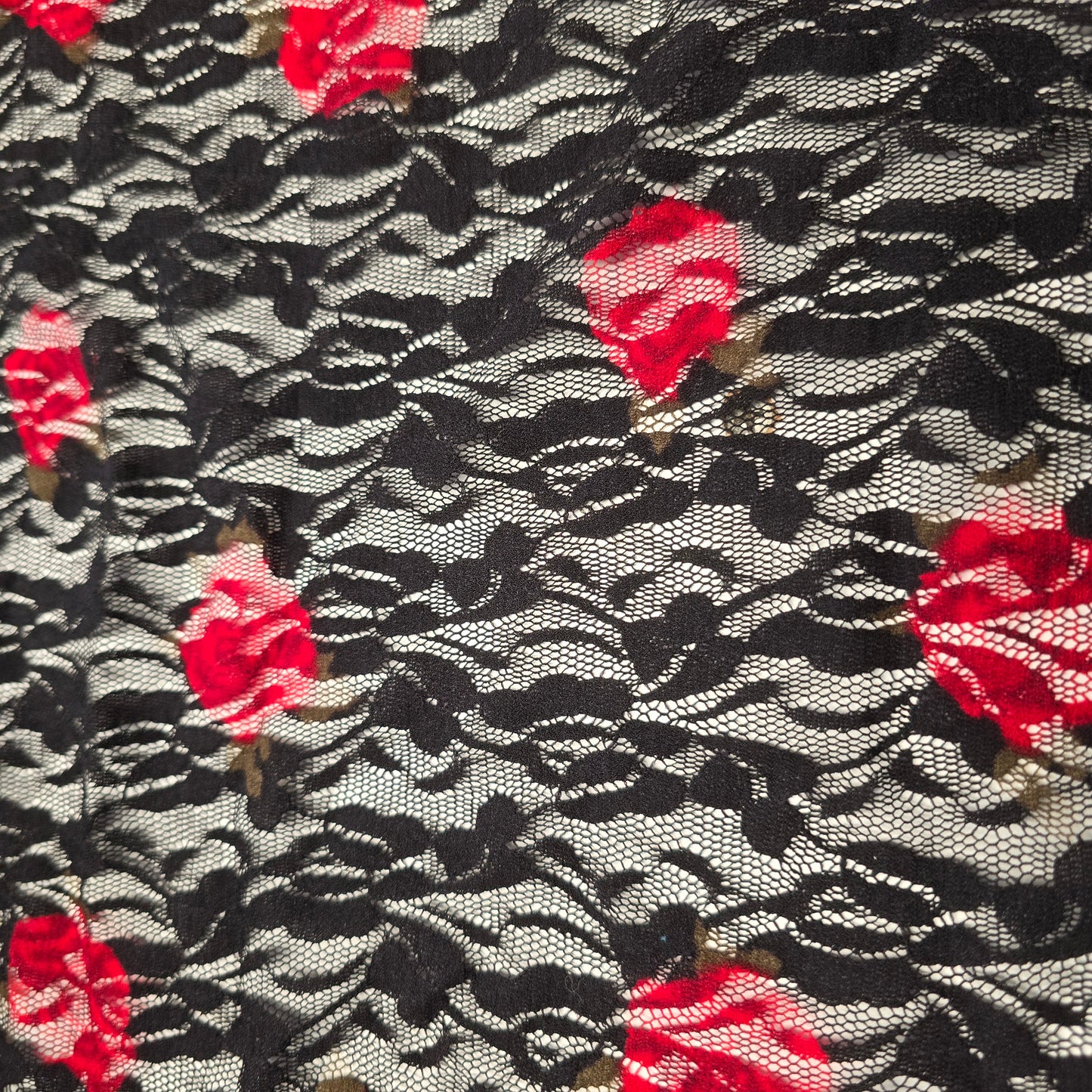 Roses are red - stretch lace -1.65mtrs