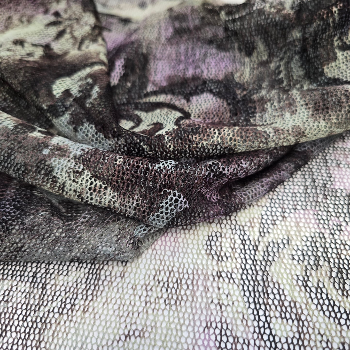 Gothic - stretch mesh - 1.50mtrs