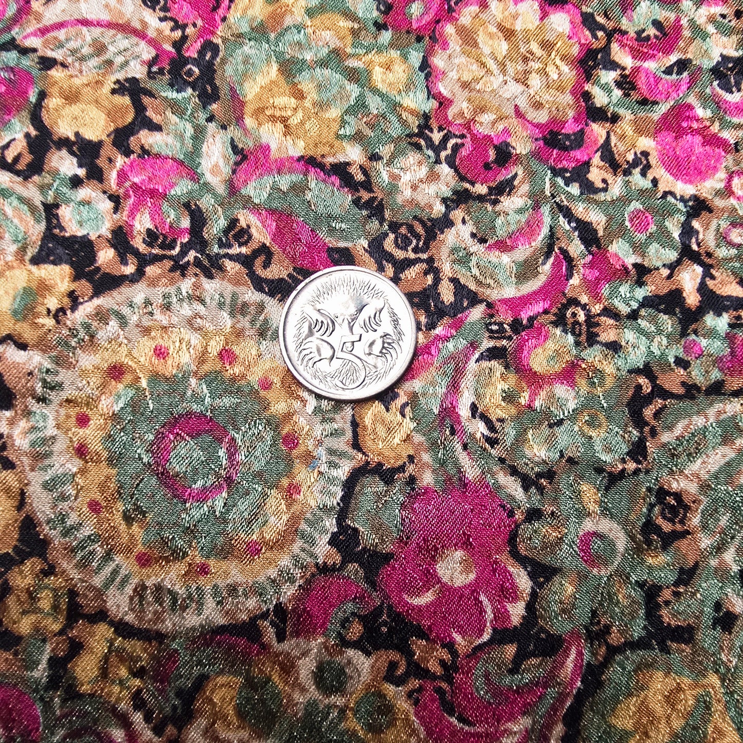 Rich tapestry of flowers - 1.90mtrs