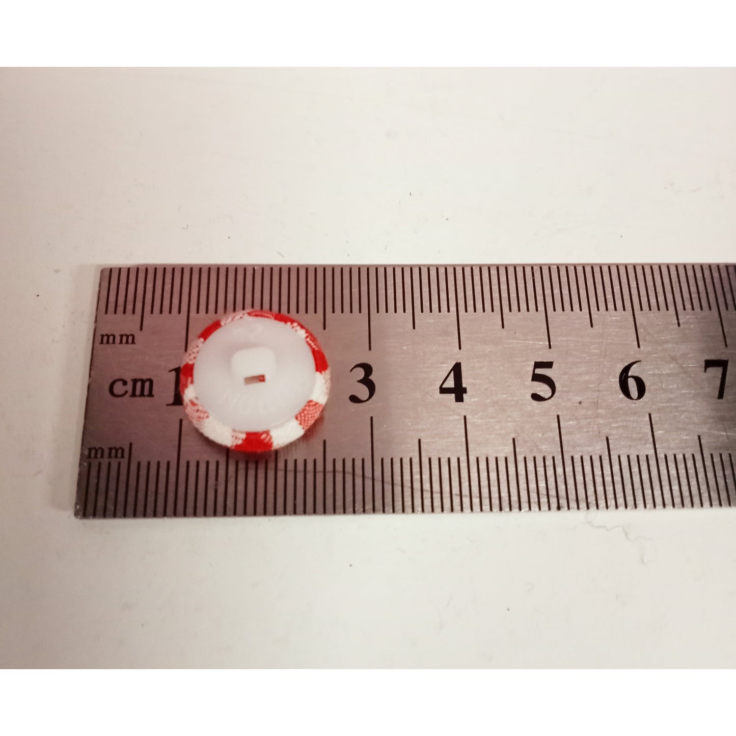 4 gingham covered buttons