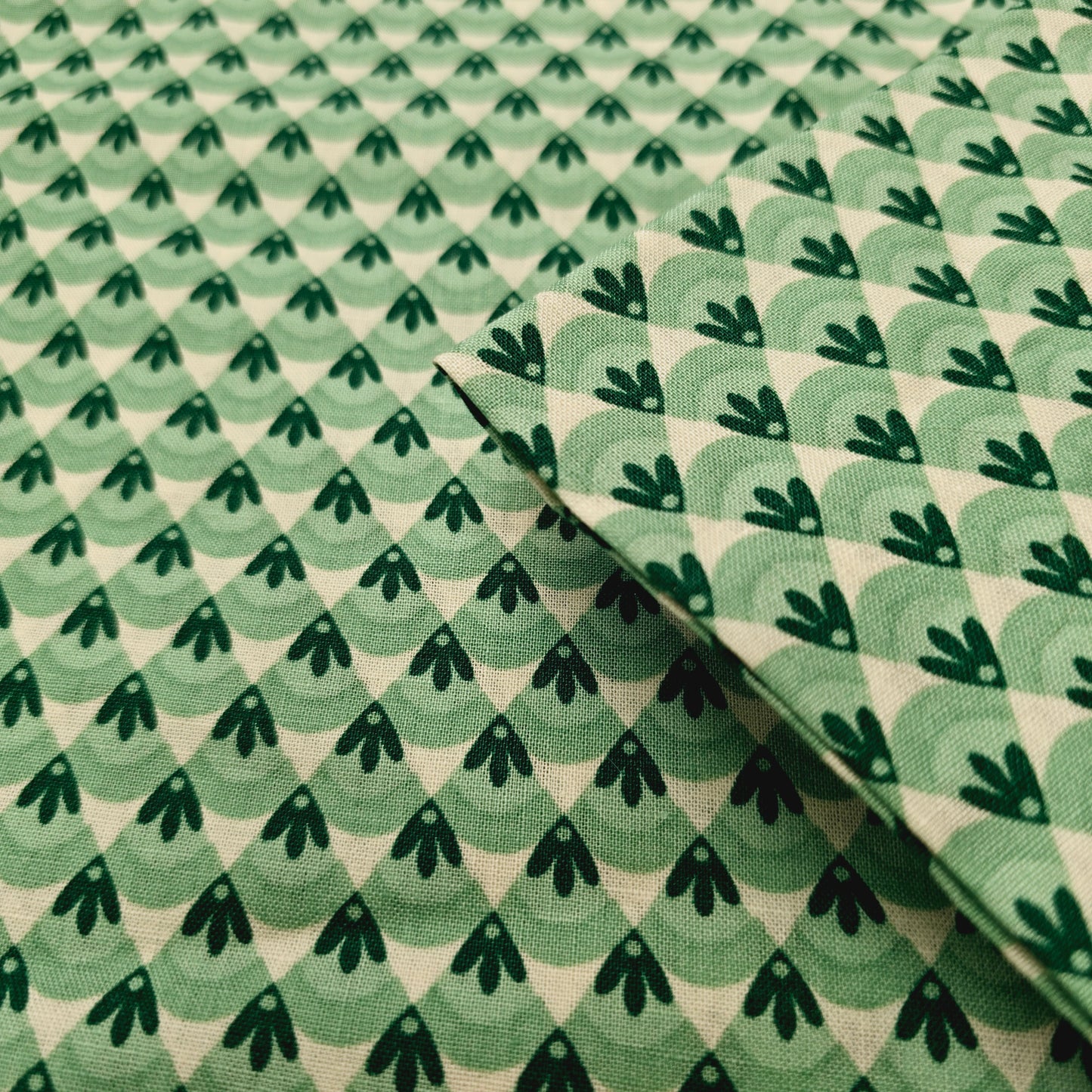 Triangle design woven cotton fabric - sold by 1/2mtr