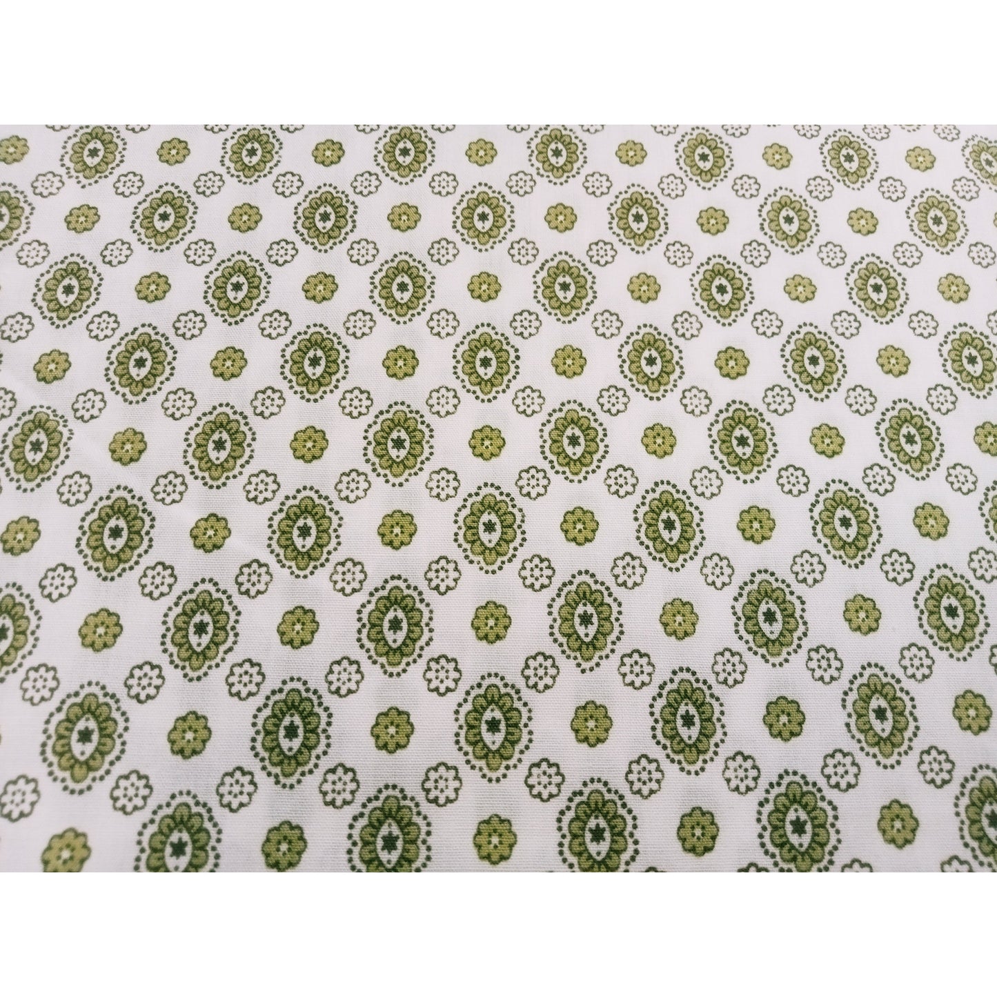 Dainty floral print - 1.40mtrs