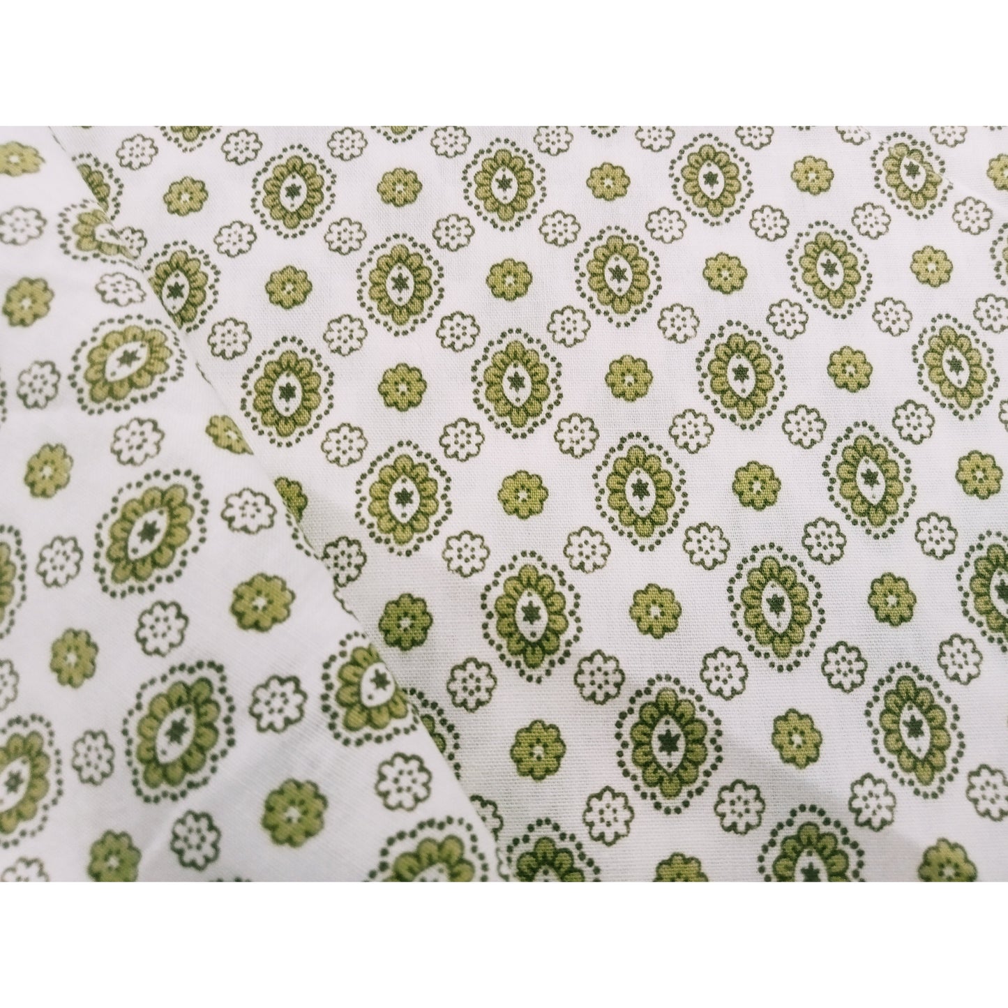 Dainty floral print - 1.40mtrs