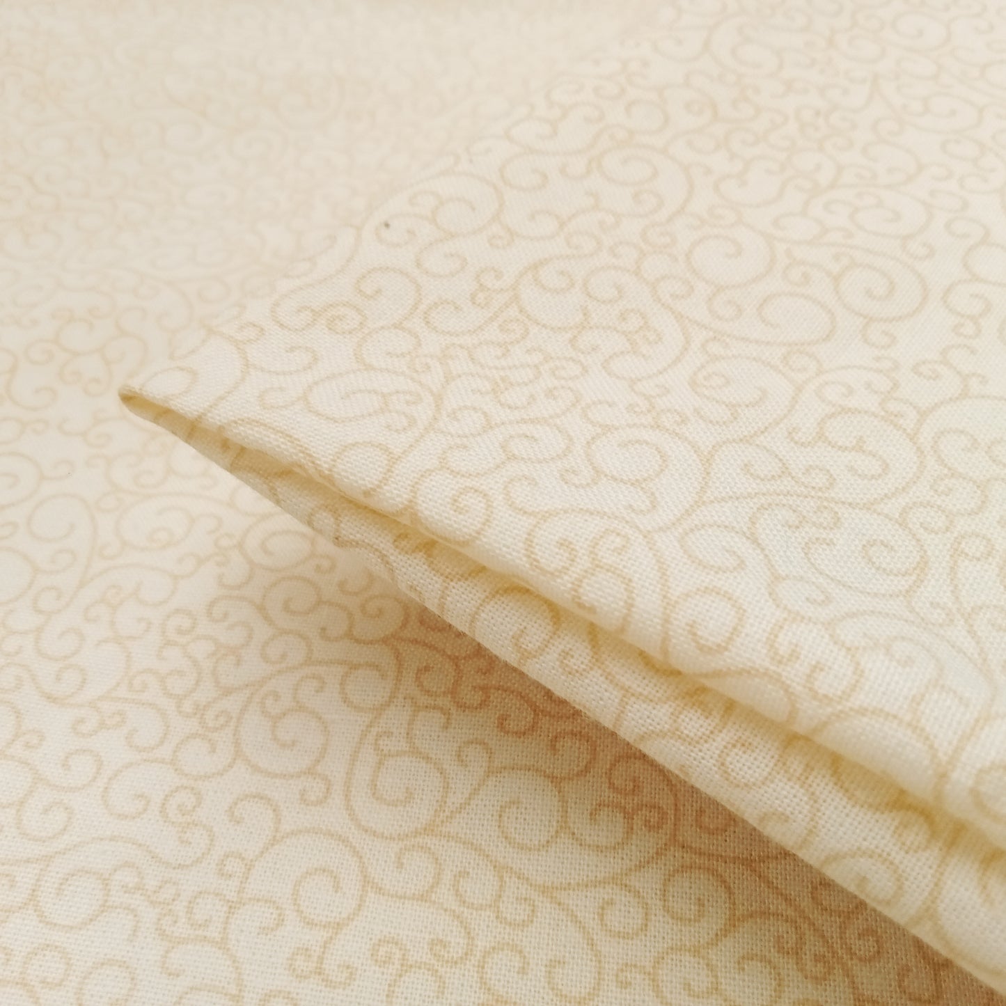 Curls printed woven cotton - 1.70mtrs
