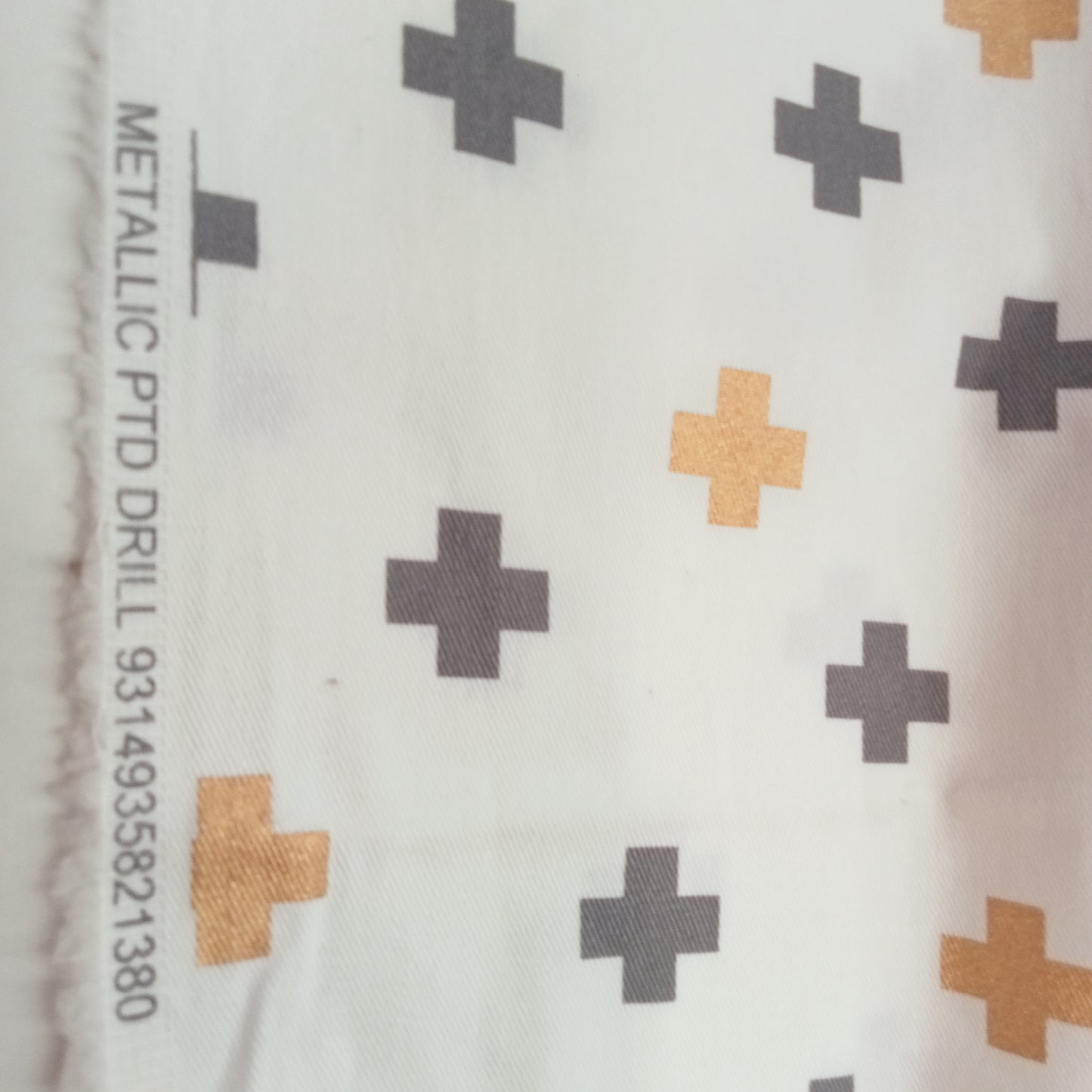Plus printed cotton drill -1.90mtrs