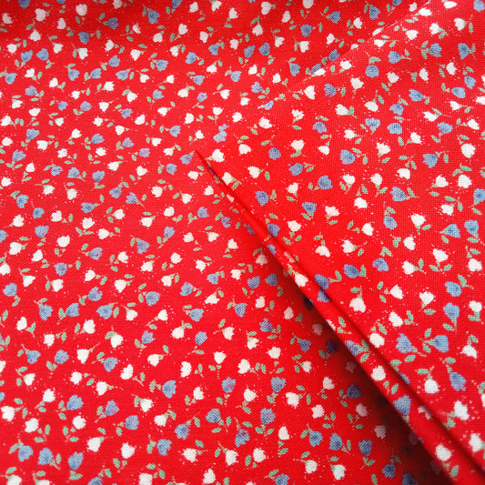 Floral printed woven fabric - sold by 1/2mtr