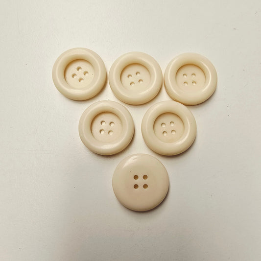 2.50cm ecru buttons - 6