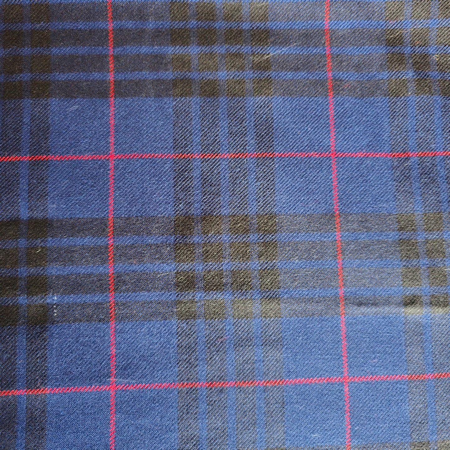 Wool tartan woven fabric - sold by 1/2mtr