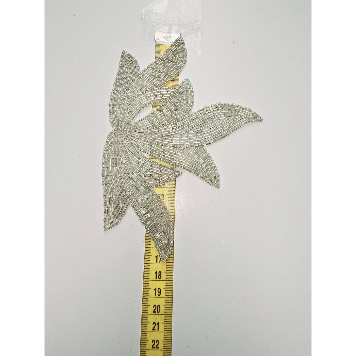 Floral sequin applique -1