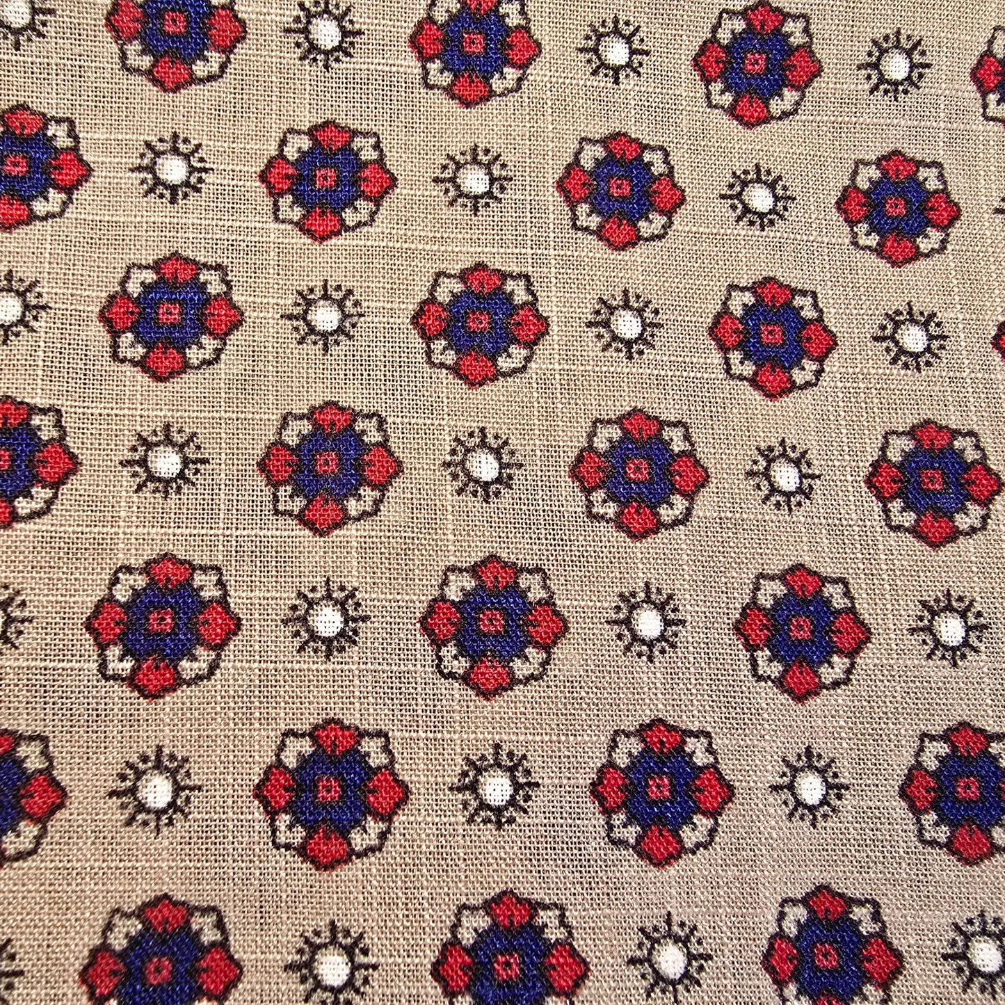 Starbust floral woven fabric - 1.80mtrs