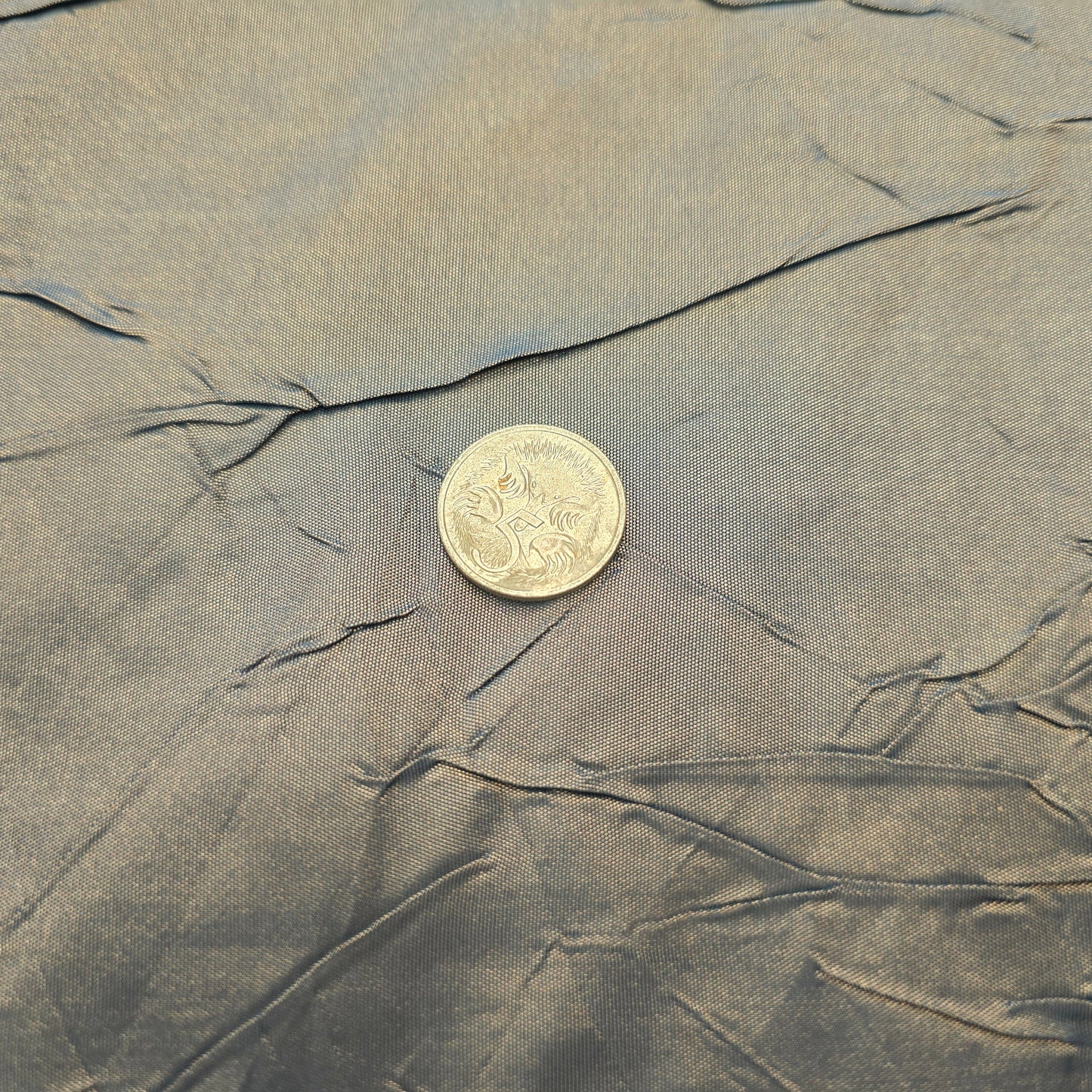 Crushed taffetta woven fabric -1.90mtrs