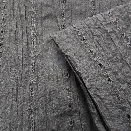 black crushed broidery anglaise- 2mtrs