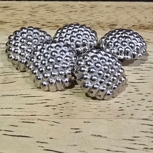 Silver shank button 1.5cm wide - 5