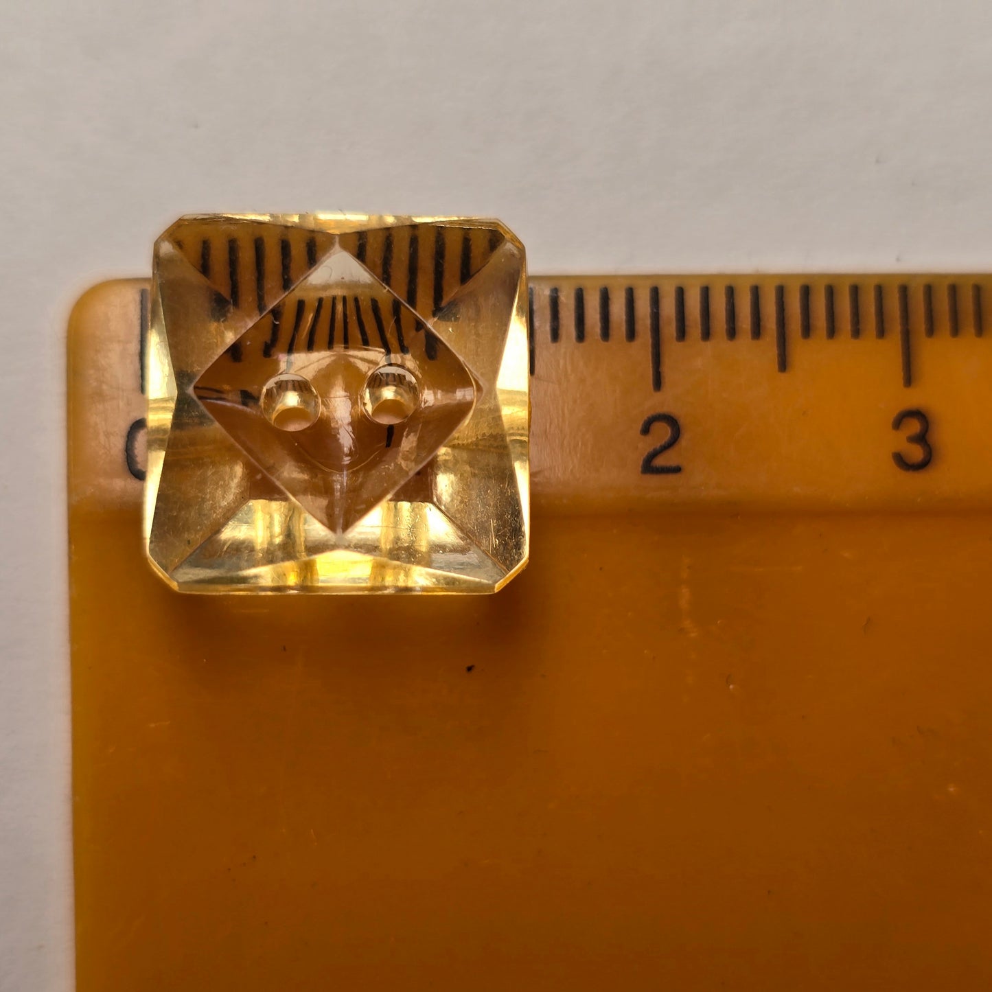amber square acrylic  buttons -3