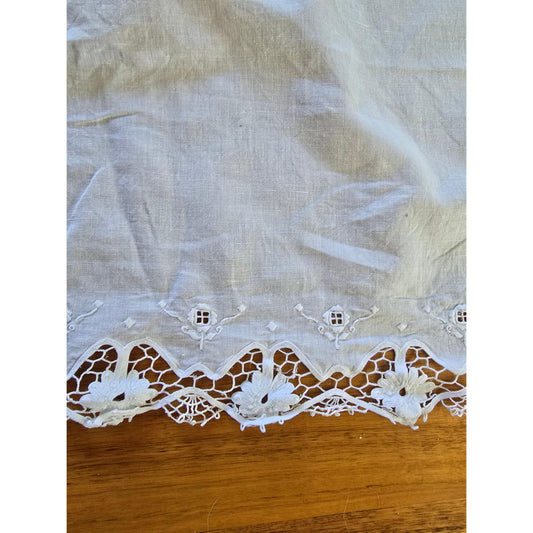 Richelieu needlework white table cloth