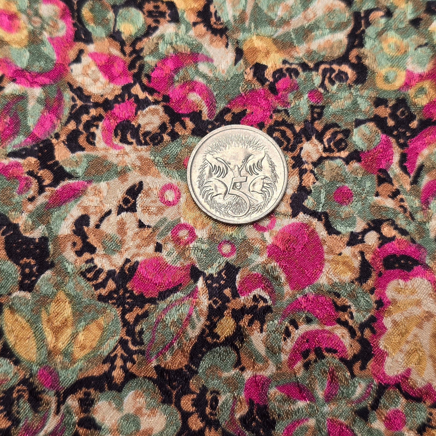 Rich tapestry of flowers - 1.90mtrs