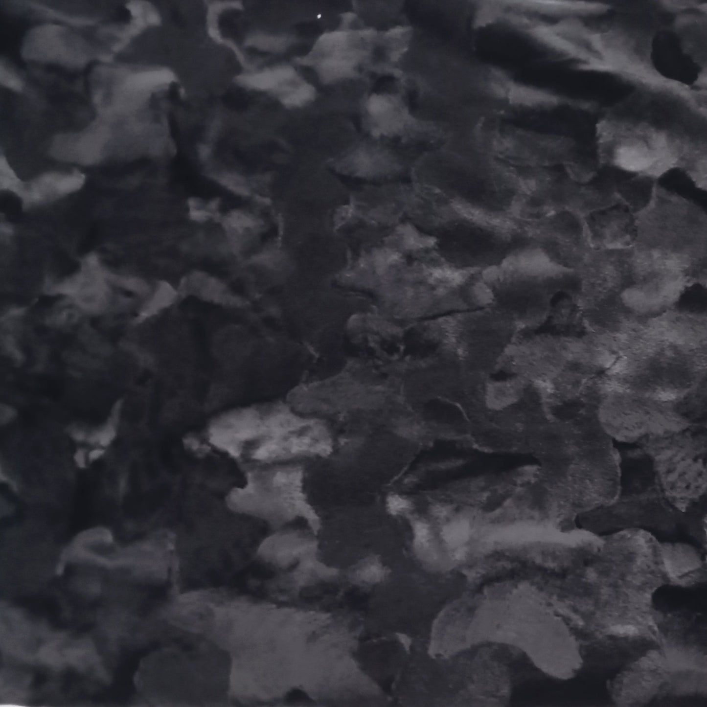 Jig saw faux fur black - 2.00mtrs